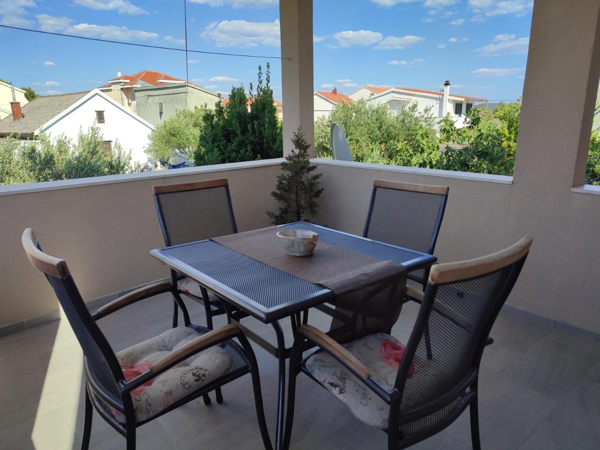 Apartment Hramina Murter Exterior foto